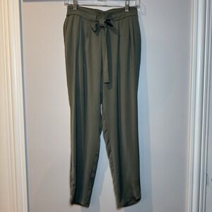 R Label The Reset Womens Weekend Pants S‎ OLIVE Pleated Tie Waist Lightweight
